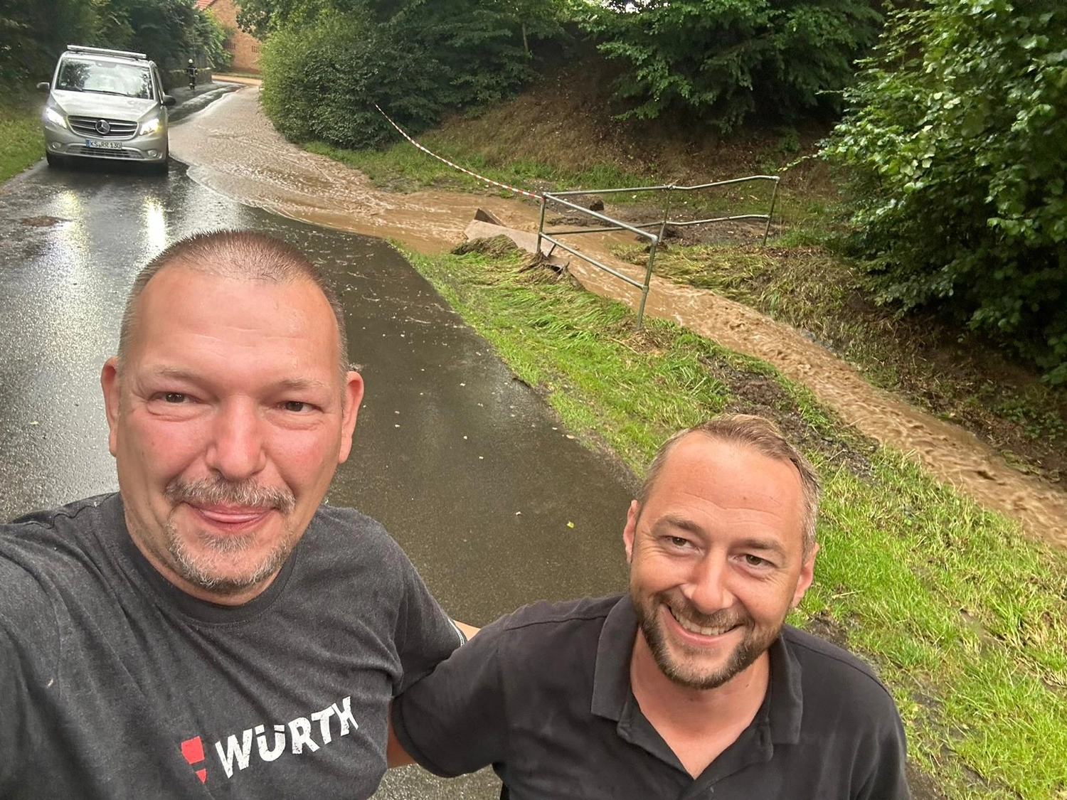 AKTIV Rohrreinigung - Mike Grobert und Dennis Effmert